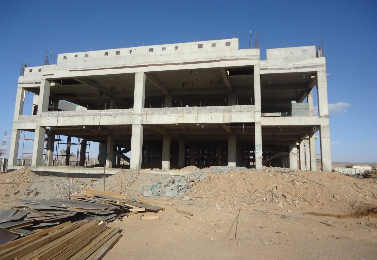 مدرستان حكوميتان — 2